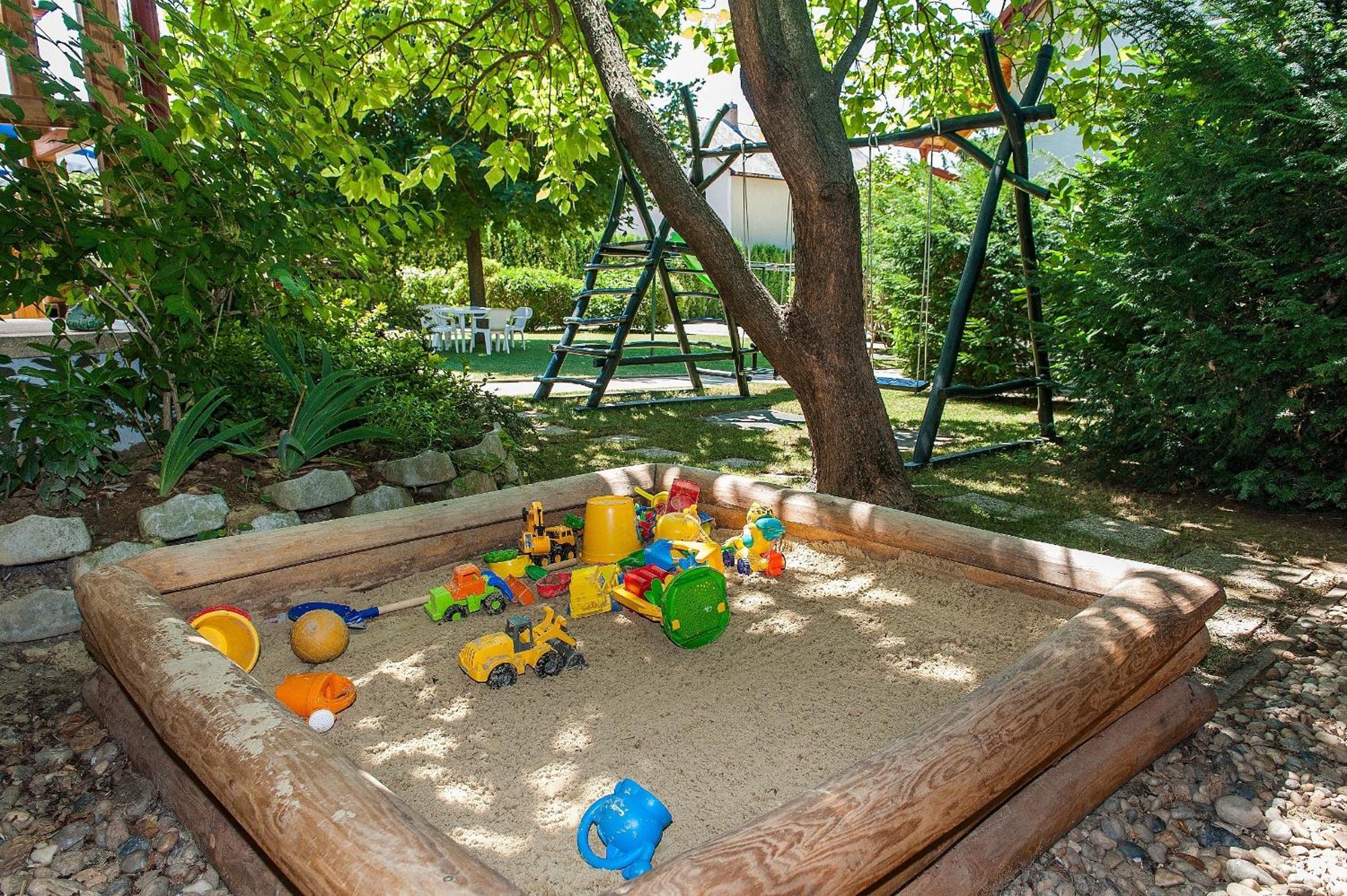 Alina Apartmanhaz Хевиз Экстерьер фото